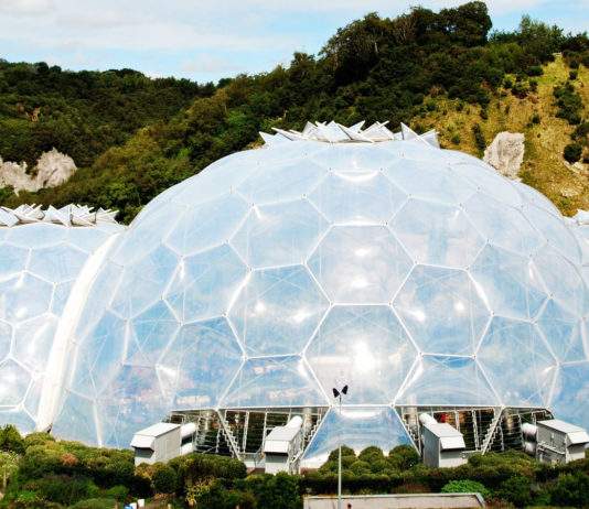 Are pop-up igloos the new Christmas markets?