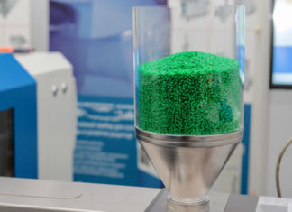 PolyOne expands automotive engineered polymer portfolio with ElectriPlast