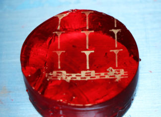 Engineers print metal on flowers and jello