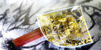 Integrated flexible magnetic sensors and organic circuits Integrated flexible electronics made of magnetic sensors and organic circuits