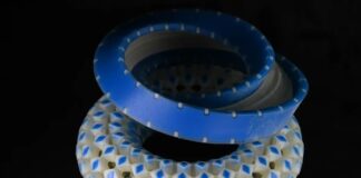 Metamaterials with Built-In Frustration have Mechanical Memory